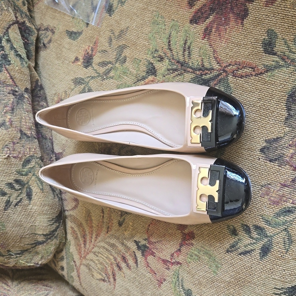 Tory Burch flats